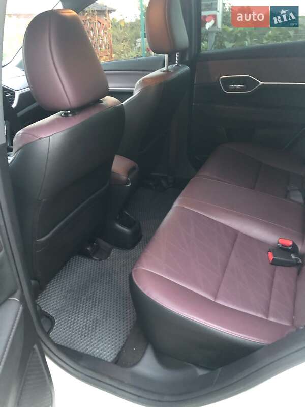 Позашляховик / Кросовер Honda M-NV 2022 в Лохвиці