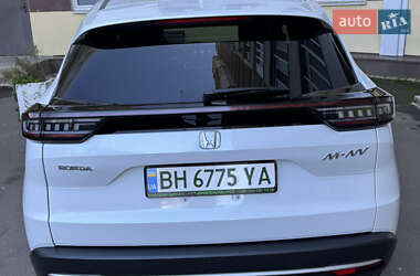 Позашляховик / Кросовер Honda M-NV 2024 в 