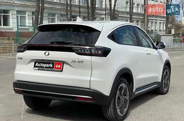 Позашляховик / Кросовер Honda M-NV 2024 в 