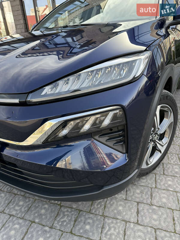 Внедорожник / Кроссовер Honda M-NV 2022 в Ивано-Франковске