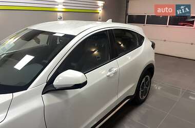 Позашляховик / Кросовер Honda M-NV 2024 в 