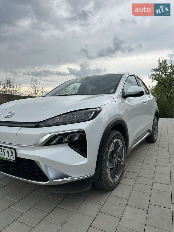 Внедорожник / Кроссовер Honda M-NV 2023 в 