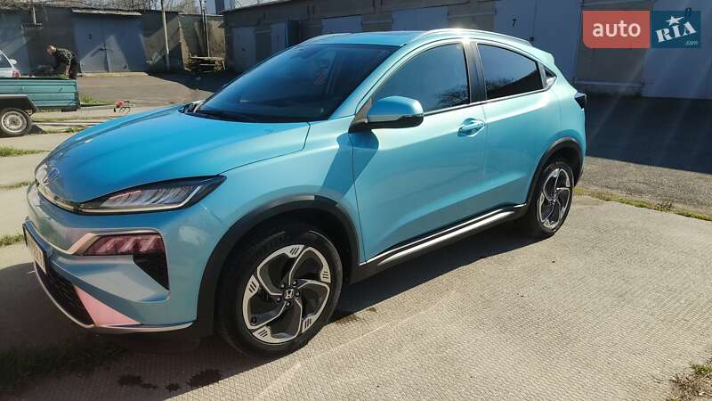 Внедорожник / Кроссовер Honda M-NV 2023 в Черноморске