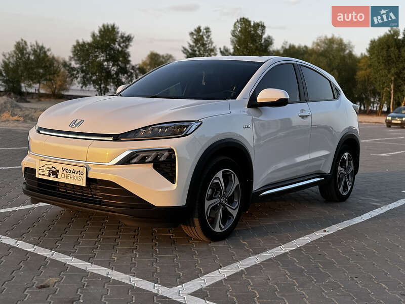 Внедорожник / Кроссовер Honda M-NV 2021 в 