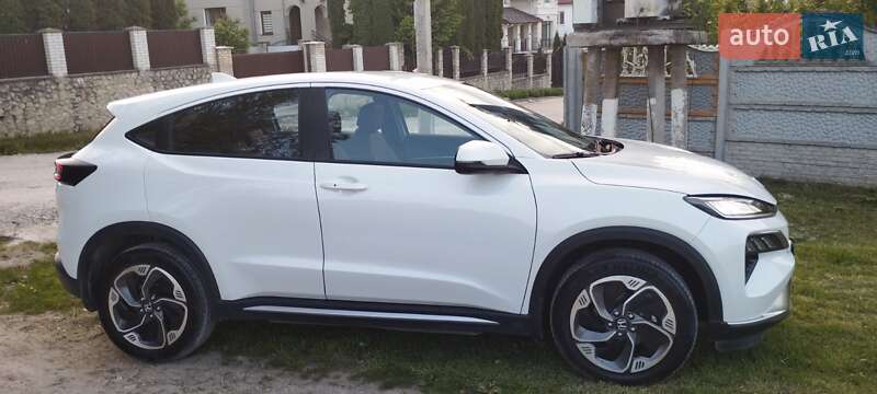 Внедорожник / Кроссовер Honda M-NV 2024 в Тернополе