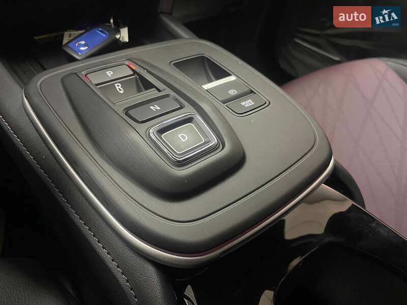 Внедорожник / Кроссовер Honda M-NV 2024 в Виннице