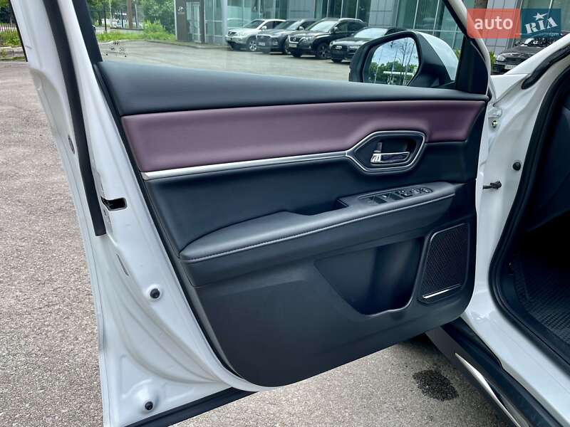 Внедорожник / Кроссовер Honda M-NV 2022 в Киеве