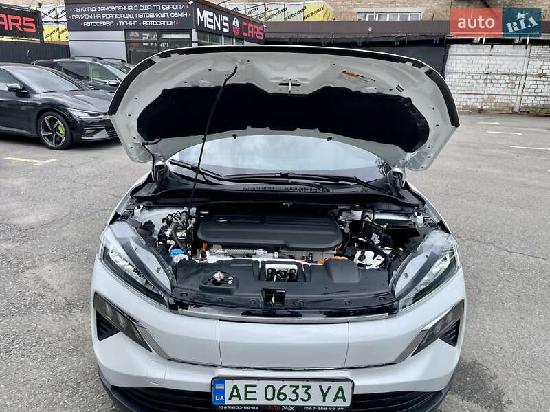 Внедорожник / Кроссовер Honda M-NV 2022 в Киеве