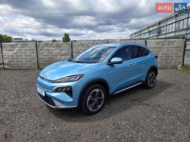 Honda M-NV 2023
