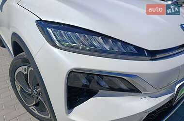 Позашляховик / Кросовер Honda M-NV 2024 в 