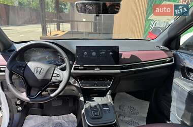 Позашляховик / Кросовер Honda M-NV 2024 в 