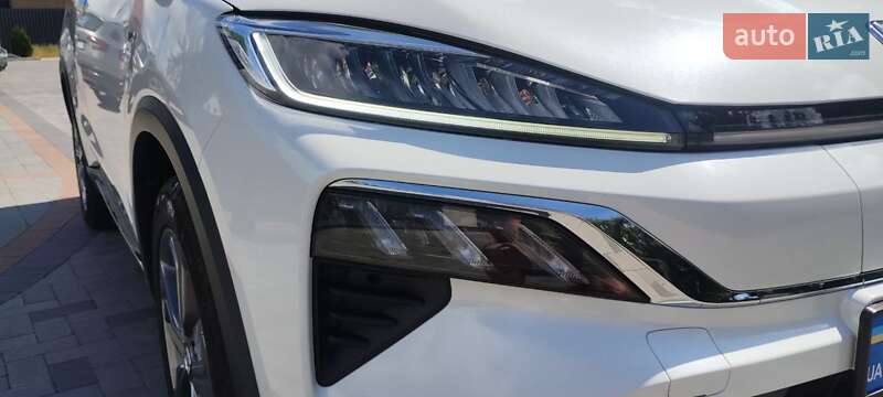 Позашляховик / Кросовер Honda M-NV 2022 в Броварах