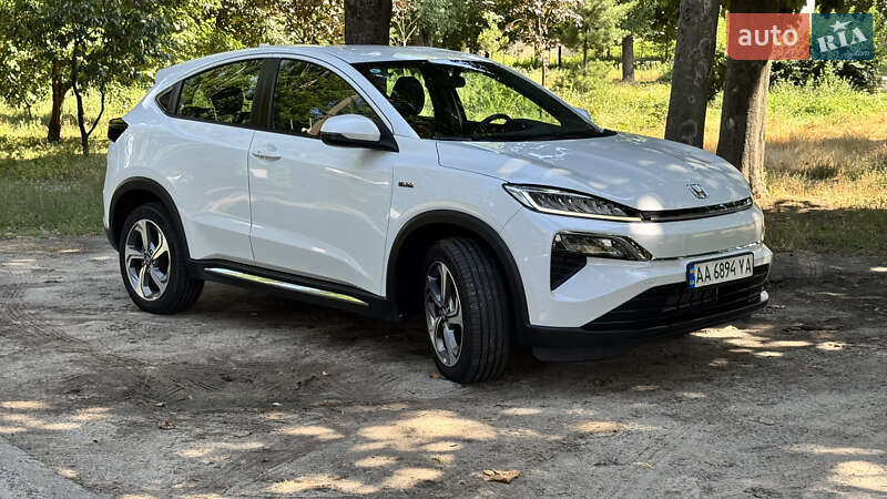 Honda M-NV 2022