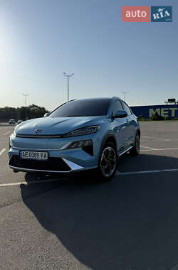 Honda M-NV 2023