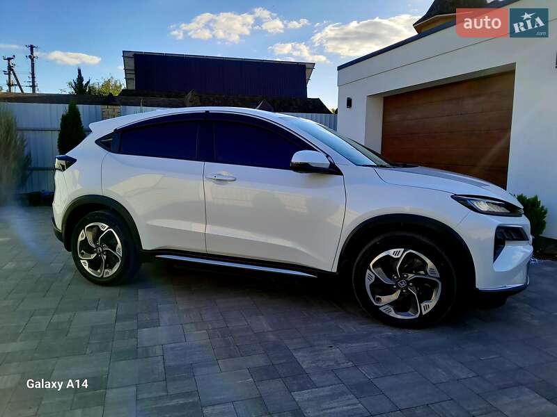 Позашляховик / Кросовер Honda M-NV 2023 в Охтирці