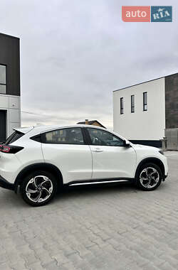 Внедорожник / Кроссовер Honda M-NV 2024 в 