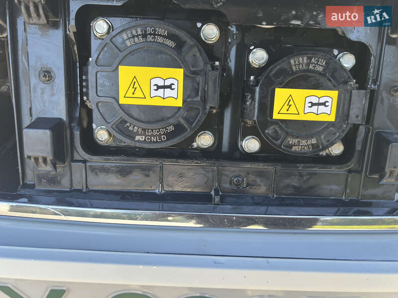 Позашляховик / Кросовер Honda M-NV 2021 в Кіцмані