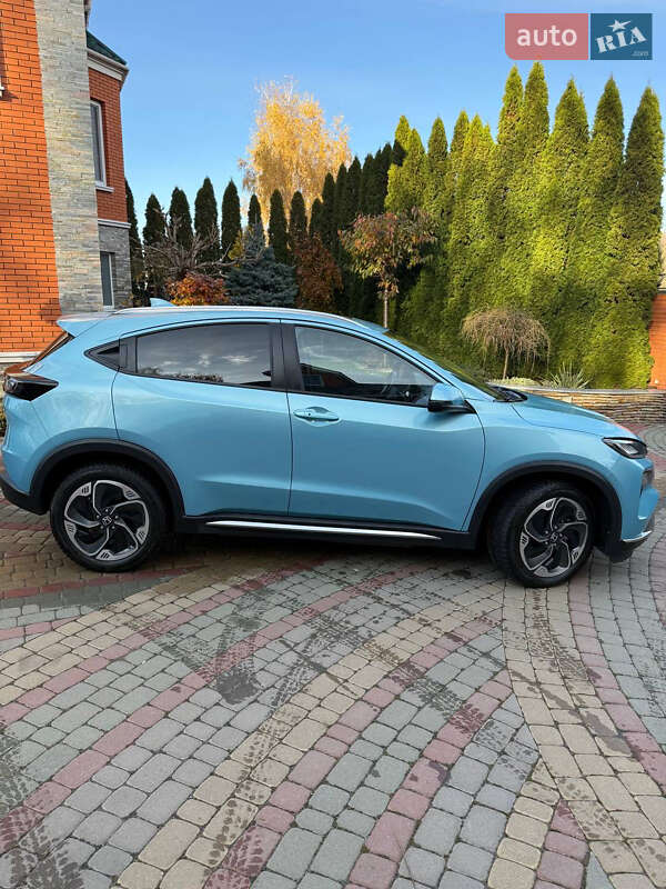 Позашляховик / Кросовер Honda M-NV 2023 в Красилові