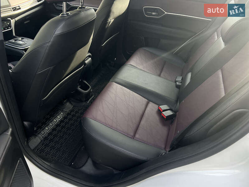 Внедорожник / Кроссовер Honda M-NV 2024 в Обухове