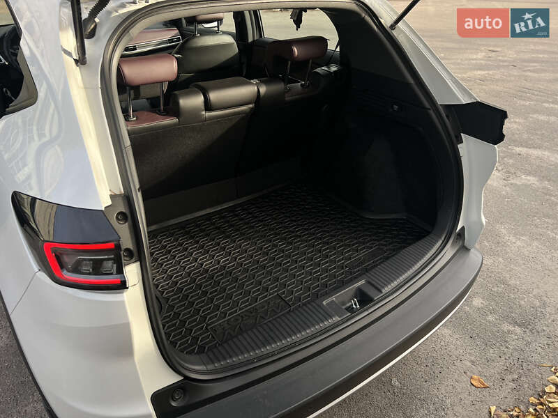 Внедорожник / Кроссовер Honda M-NV 2024 в Обухове