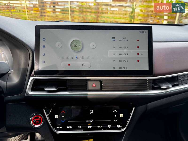 Внедорожник / Кроссовер Honda M-NV 2024 в Киеве