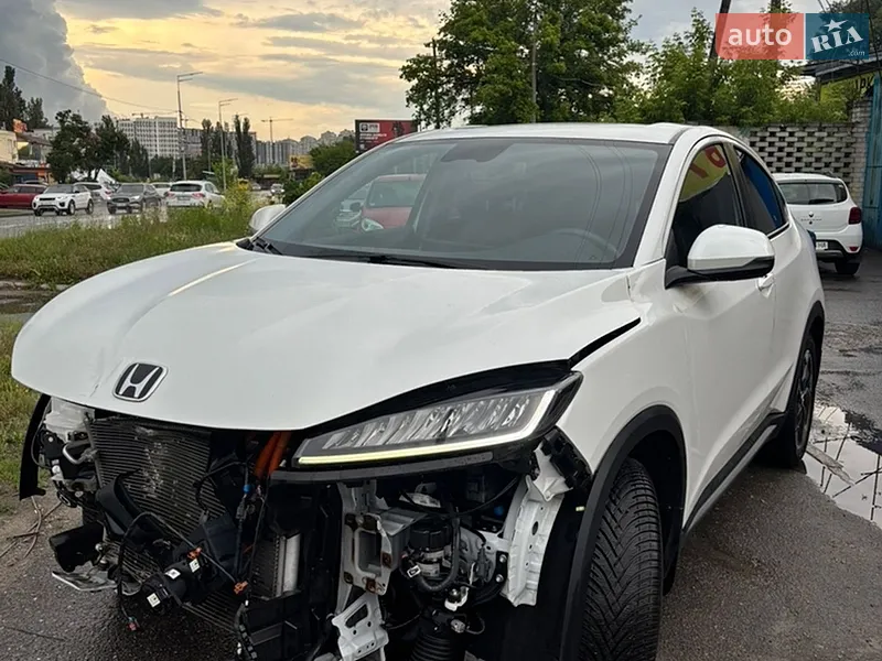 Honda M-NV 2024 VIN LVHDH2869R5000506 фото оголошення 16 з 34
