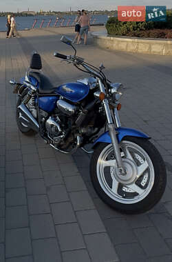 Мотоцикл Круізер Honda Magna 250 1999 в Дніпрі