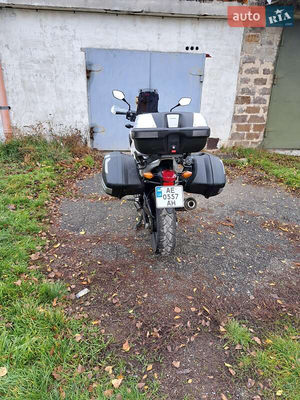 Грузовые мотороллеры, мотоциклы, скутеры, мопеды Honda NC 700S 2013 в Желтых Водах фото 3 Грузовые мотороллеры, мотоциклы, скутеры, мопеды Honda NC 700S 2013 в Желтых Водах