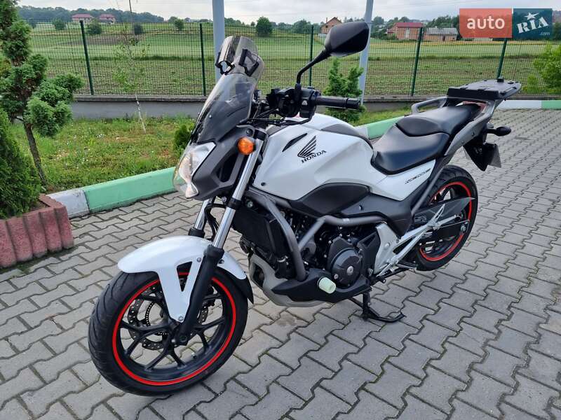 Мотоцикл Багатоцільовий (All-round) Honda NC 700S 2014 в Чернівцях