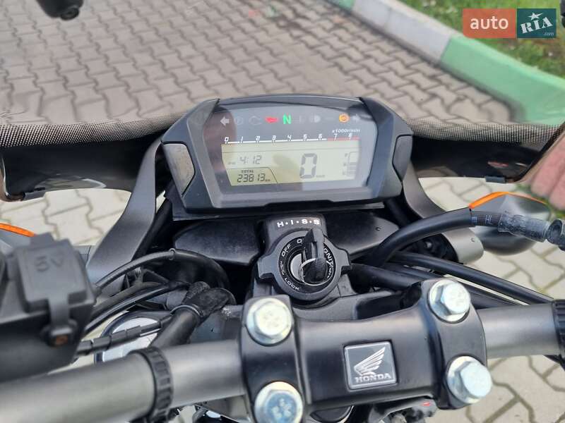 Мотоцикл Багатоцільовий (All-round) Honda NC 700S 2014 в Чернівцях