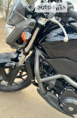 Мотоцикл Спорт-туризм Honda NC 700S 2013 в Тростянце