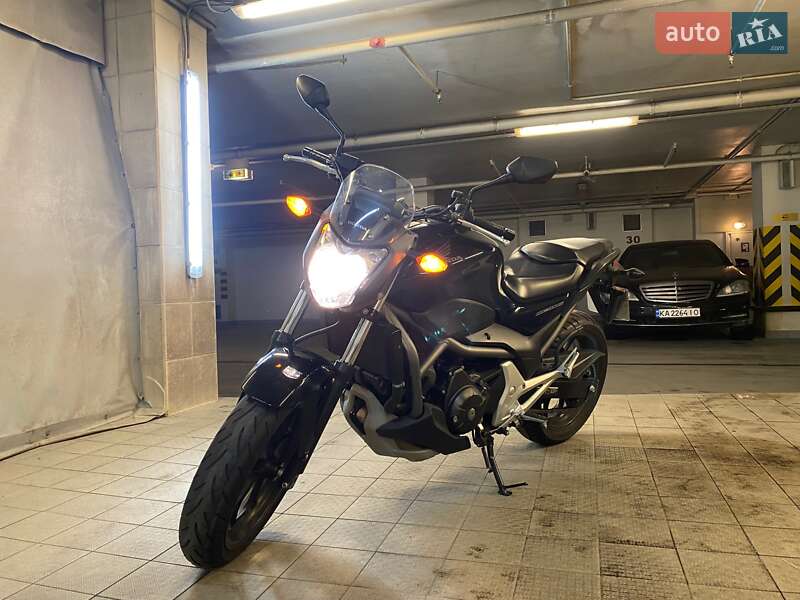 Мотоцикл Туризм Honda NC 700S 2014 в Киеве