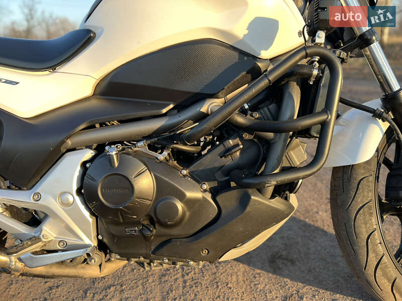 Мотоцикл Без обтекателей (Naked bike) Honda NC 700S 2012 в Чернигове