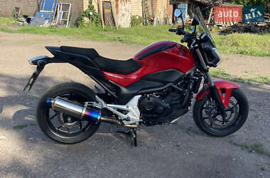 Мотоцикл Без обтікачів (Naked bike) Honda NC 700S 2014 в 