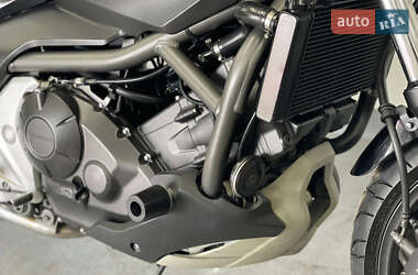 Мотоцикл Без обтекателей (Naked bike) Honda NC 700S 2014 в 