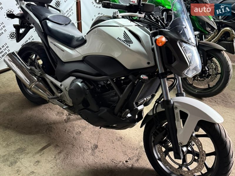 Мотоцикл Туризм Honda NC 700S 2012 в Житомире