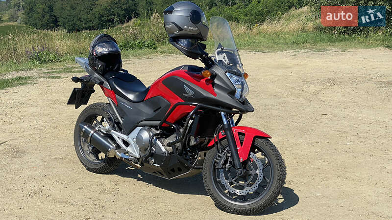 Мотоцикл Многоцелевой (All-round) Honda NC 700X 2014 в 