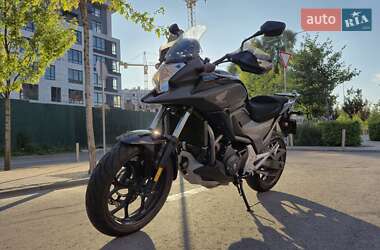Мотоцикл Многоцелевой (All-round) Honda NC 700X 2013 в 