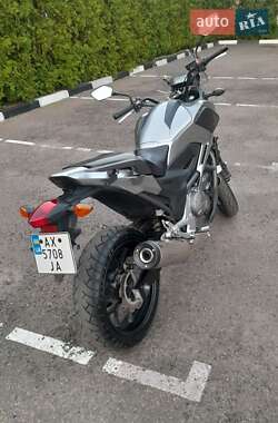 Мотоцикл Спорт-туризм Honda NC 700X 2012 в 
