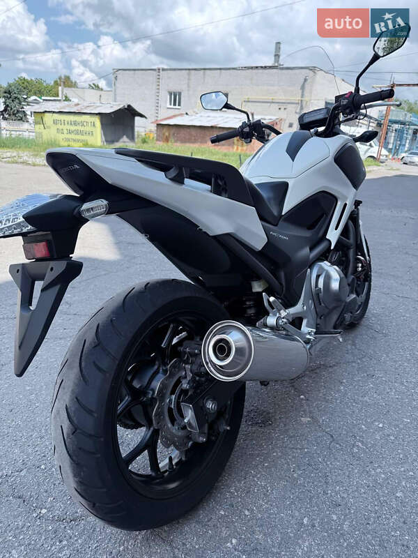 Мотоцикл Спорт-туризм Honda NC 700X 2013 в Дніпрі фото 4 Мотоцикл Спорт-туризм Honda NC 700X 2013 в Дніпрі