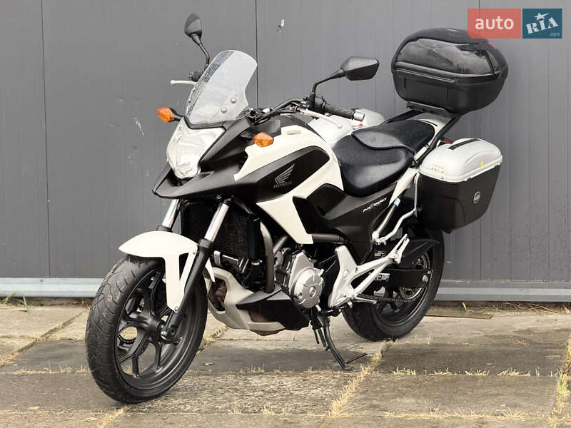 Мотоцикл Багатоцільовий (All-round) Honda NC 700X 2012 в Львові фото 2 Мотоцикл Багатоцільовий (All-round) Honda NC 700X 2012 в Львові