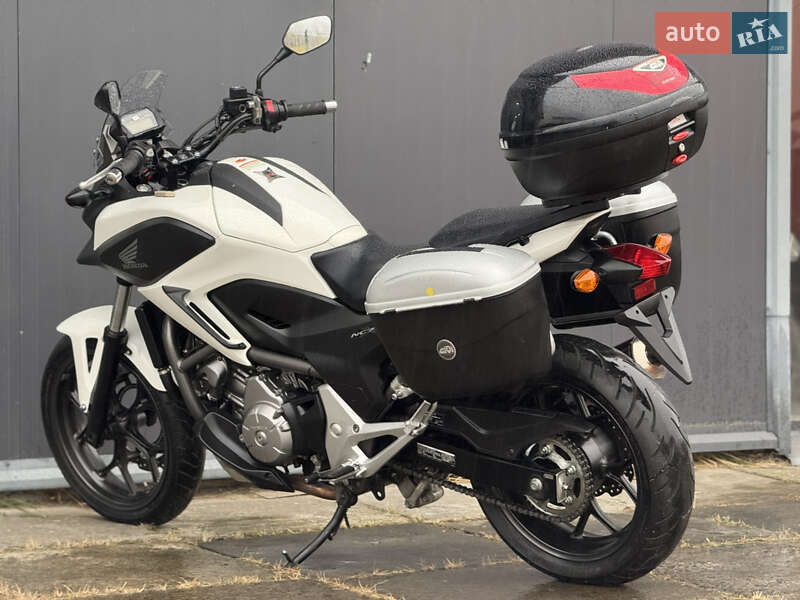 Мотоцикл Багатоцільовий (All-round) Honda NC 700X 2012 в Львові фото 6 Мотоцикл Багатоцільовий (All-round) Honda NC 700X 2012 в Львові