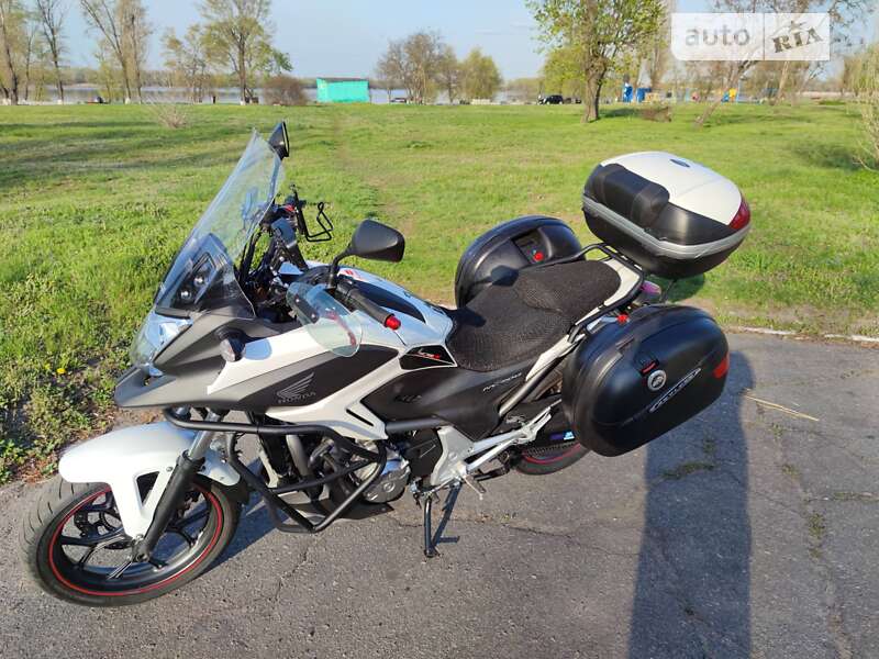 Мотоцикл Туризм Honda NC 700XA 2015 в Каменском