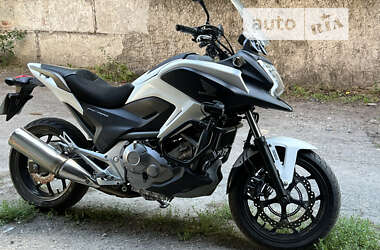 Мотоцикл Спорт-туризм Honda NC 700XA 2012 в Дніпрі