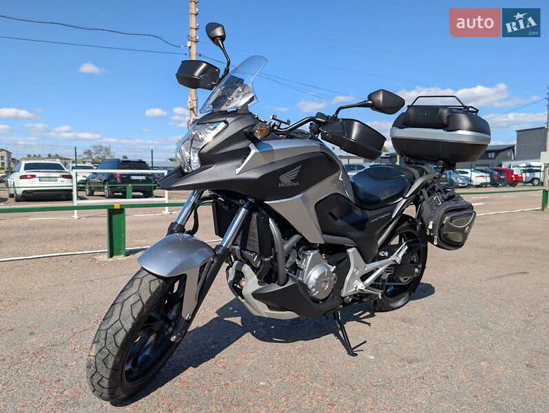 Мотоцикл Туризм Honda NC 700XA 2012 в Києві