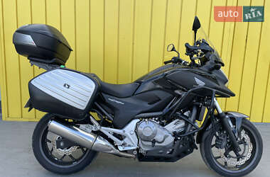 Мотоцикл Туризм Honda NC 700XA 2012 в Киеве