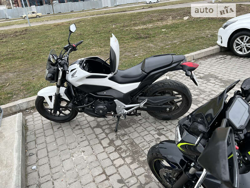 Мотоцикл Без обтекателей (Naked bike) Honda NC 750S 2016 в Львове фото 3 Мотоцикл Без обтекателей (Naked bike) Honda NC 750S 2016 в Львове
