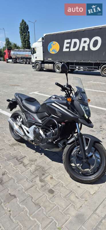 Мотоцикл Без обтекателей (Naked bike) Honda NC 750X 2017 в Кременчуге