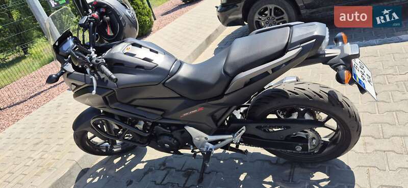 Мотоцикл Без обтекателей (Naked bike) Honda NC 750X 2017 в Кременчуге