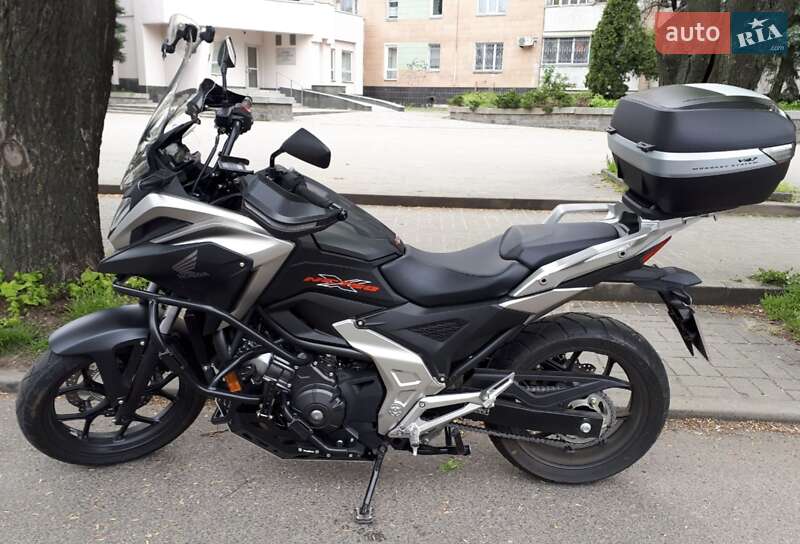 Honda NC 750X 2021
